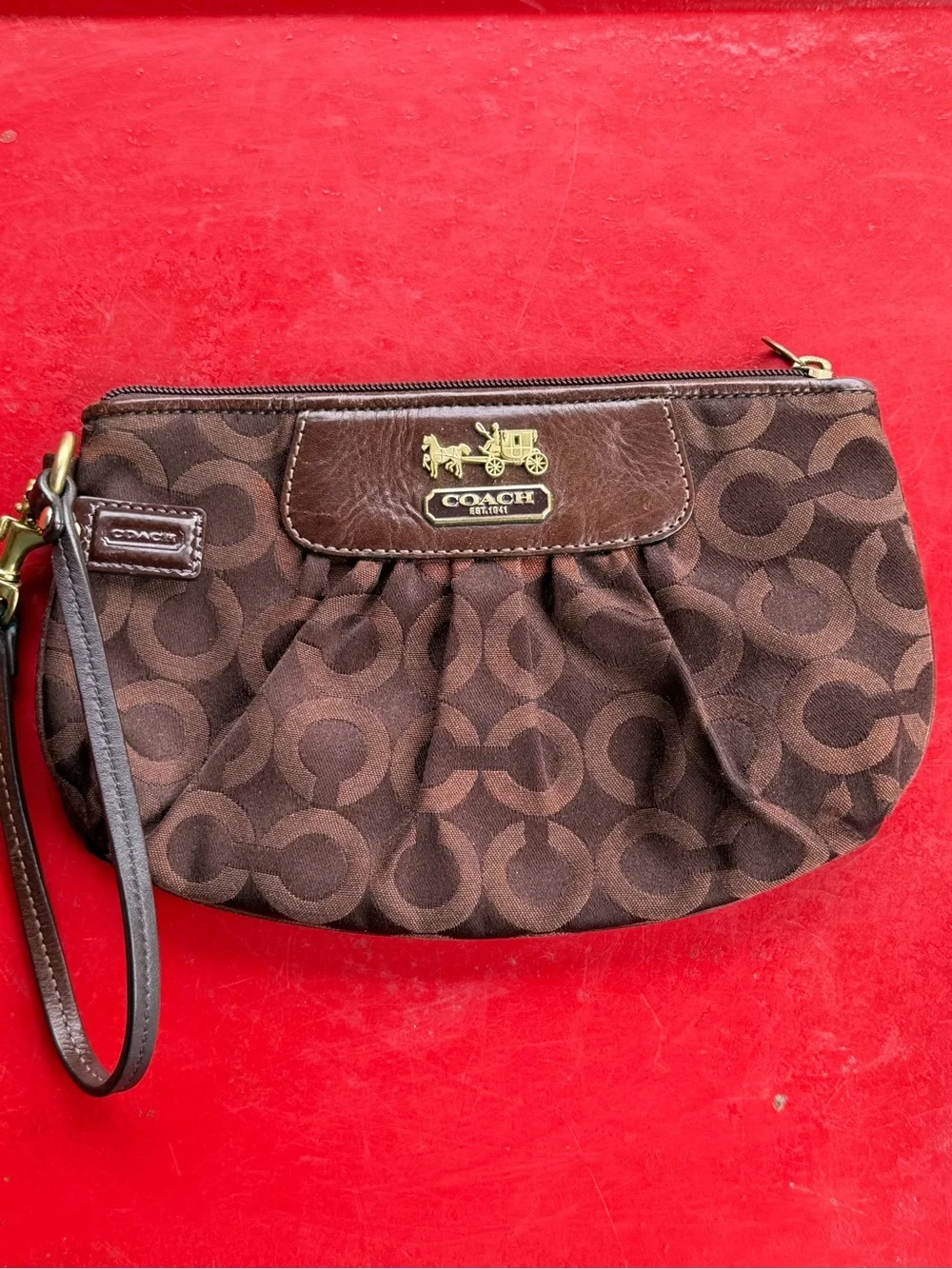Vintage Coach Madison Op Art Signature Pleated Wristlet Chocolate Brown 41988
